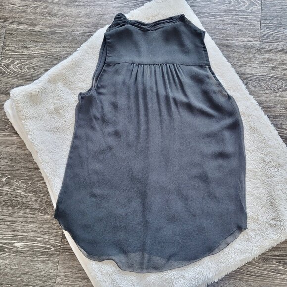 Aritzia Babaton Ainsley Sleeveless Silk Blouse in Black Sz S - Picture 6 of 10